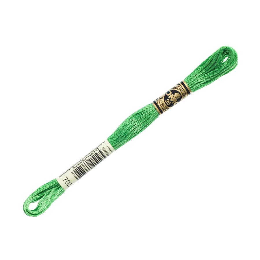 DMC 702 Kelly Green 6 Strand Embroidery Floss | DMC #117-702