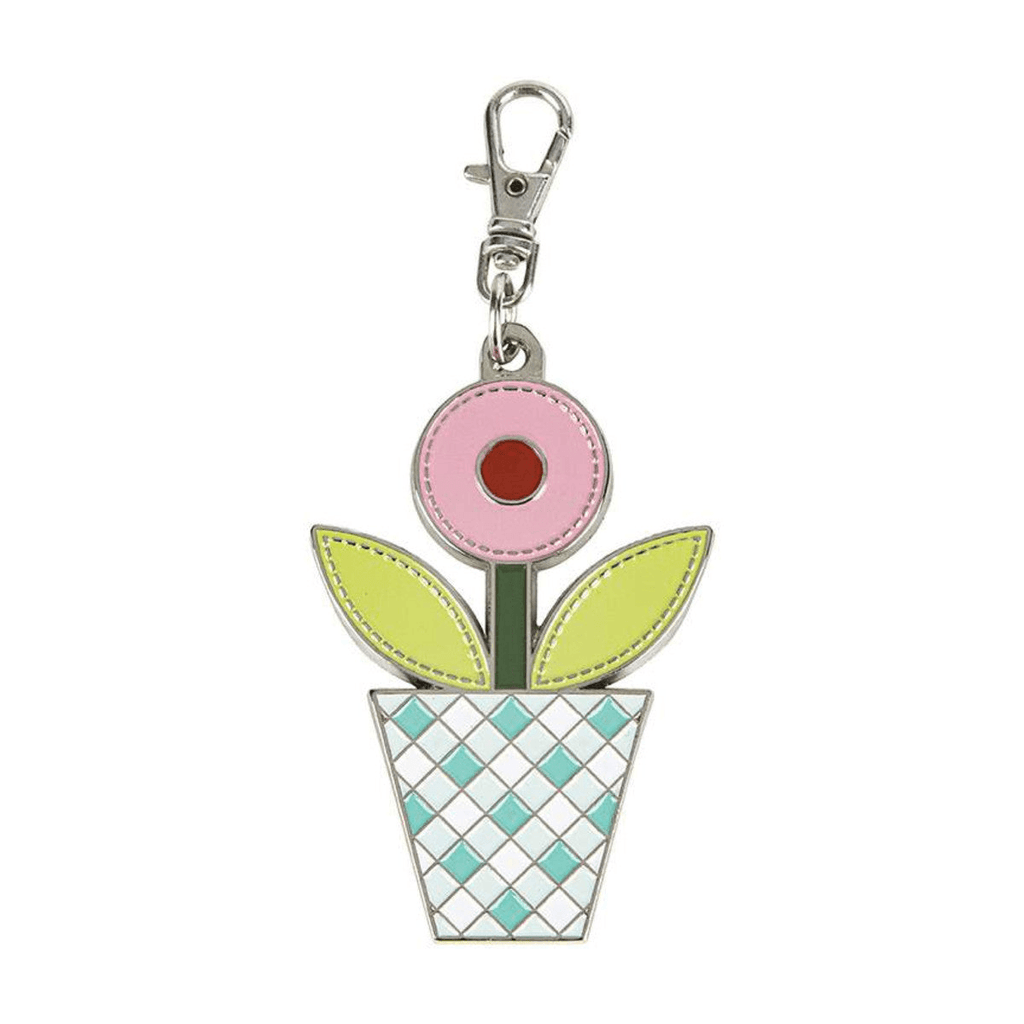 Lori Holt's Gingham Garden Enamel Happy Charm™ - Bee Ginghams Collection -ST-27263 - Justin Fabric!