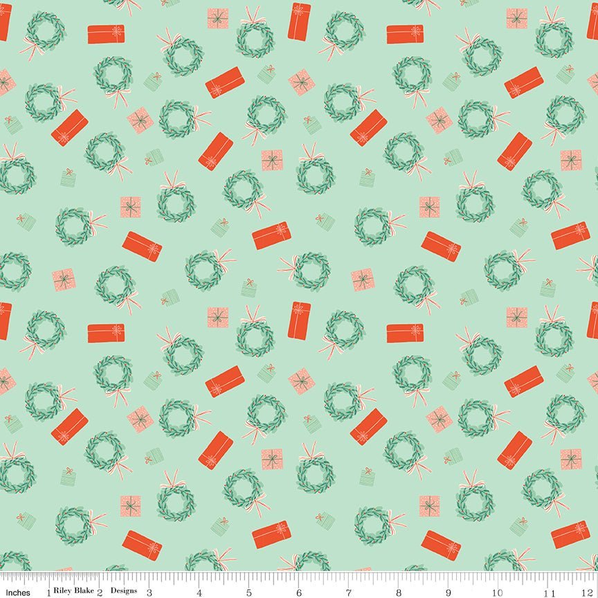 Holiday Cheer Wreaths Mint by My Mind’s Eye | Riley Blake Designs C13614-MINT -C13614-MINT - Justin Fabric!